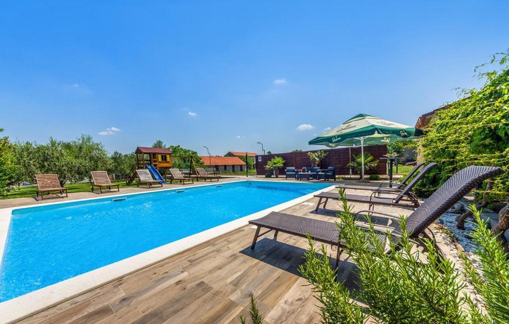 Apartments Mikulic Біоград-на-Мору Екстер'єр фото